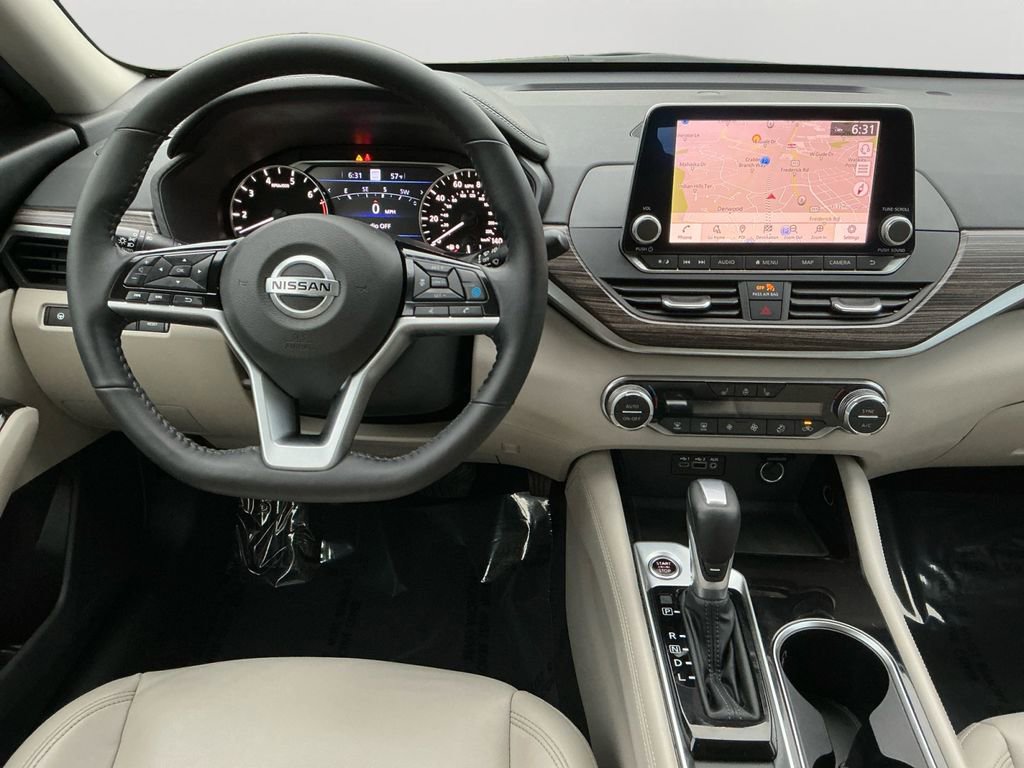 Used 2021 Nissan Altima 2.5 SL FWD image 16
