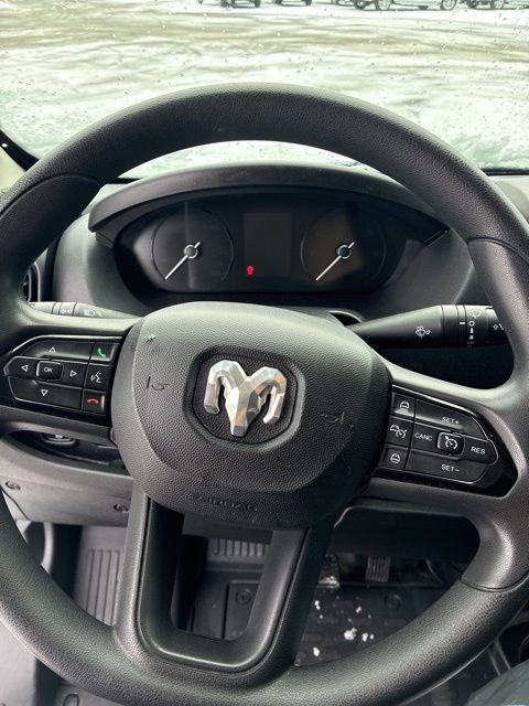 Used 2025 RAM ProMaster 2500 w/ Convenience Group image 12