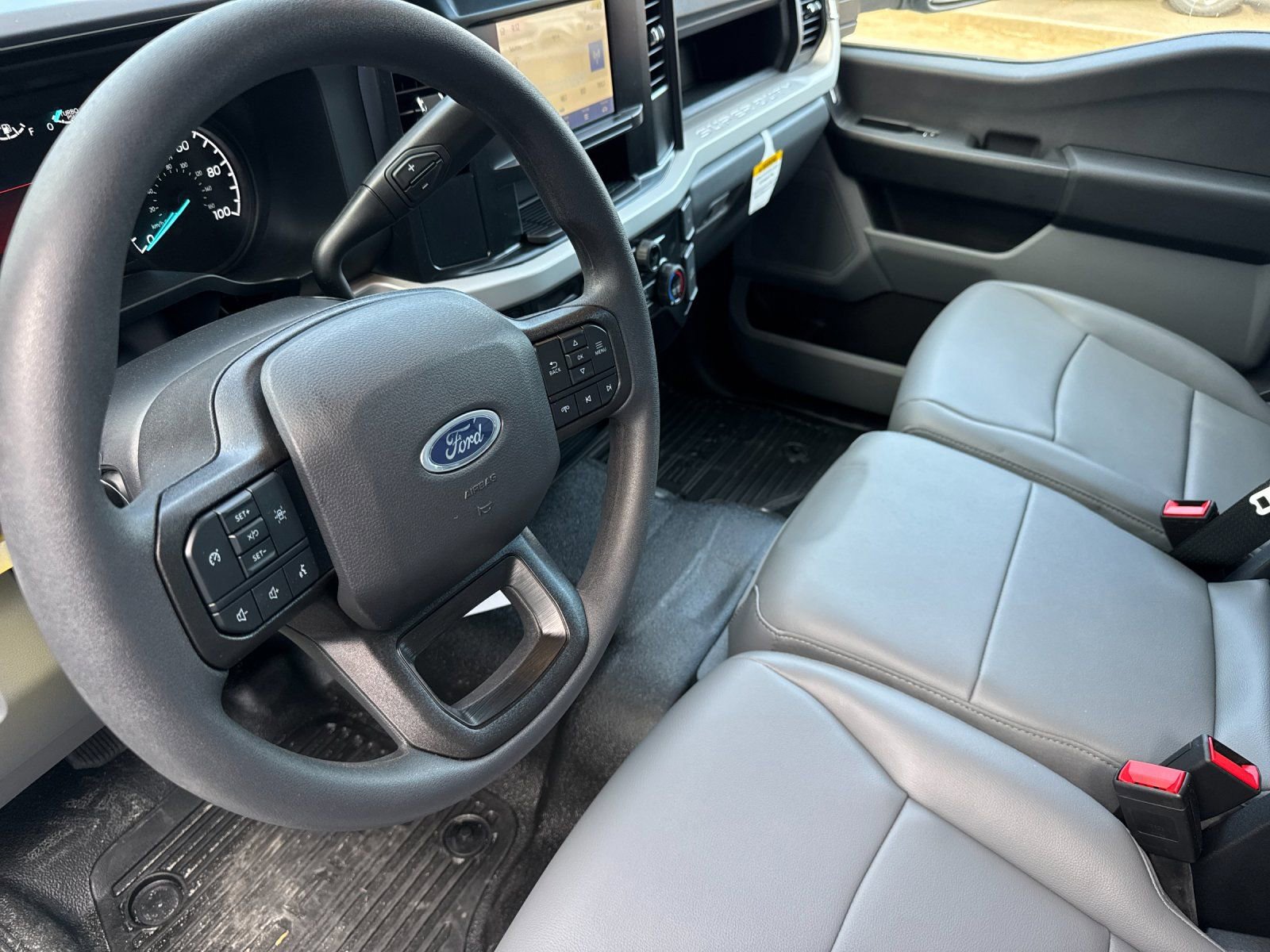 New 2026 Ford F350 XL w/ XL Chrome Package image 9