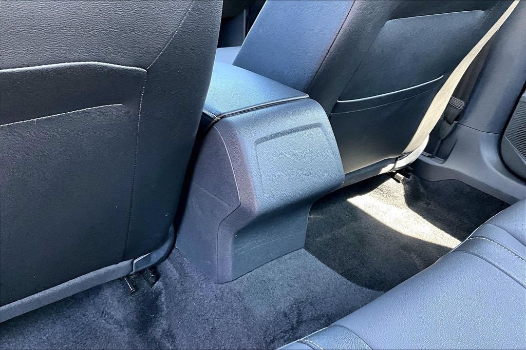Used 2024 Volkswagen Jetta SE FWD image 10