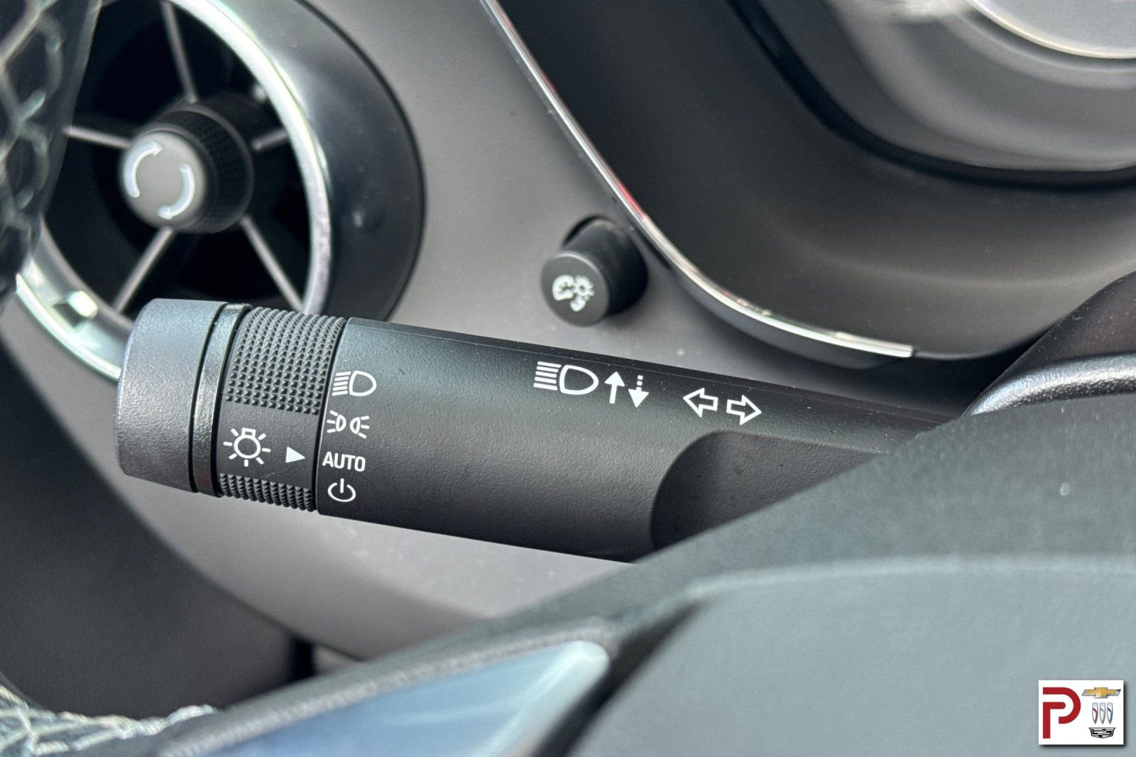 Certified 2021 Chevrolet Camaro LT w/ RS Package image 30