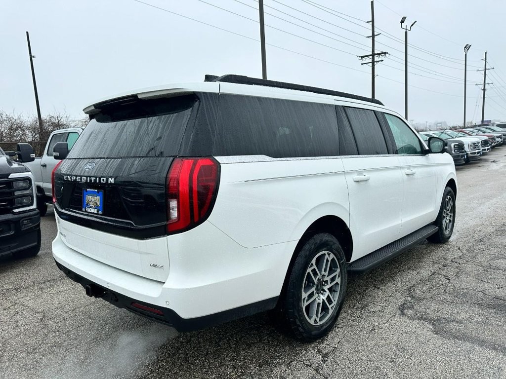 New 2026 Ford Expedition Max Active AWD/4WD image 3