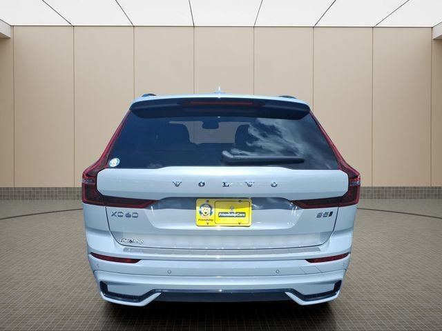 New 2026 Volvo XC60 B5 Ultra w/ Protection Package Premier AWD/4WD image 8