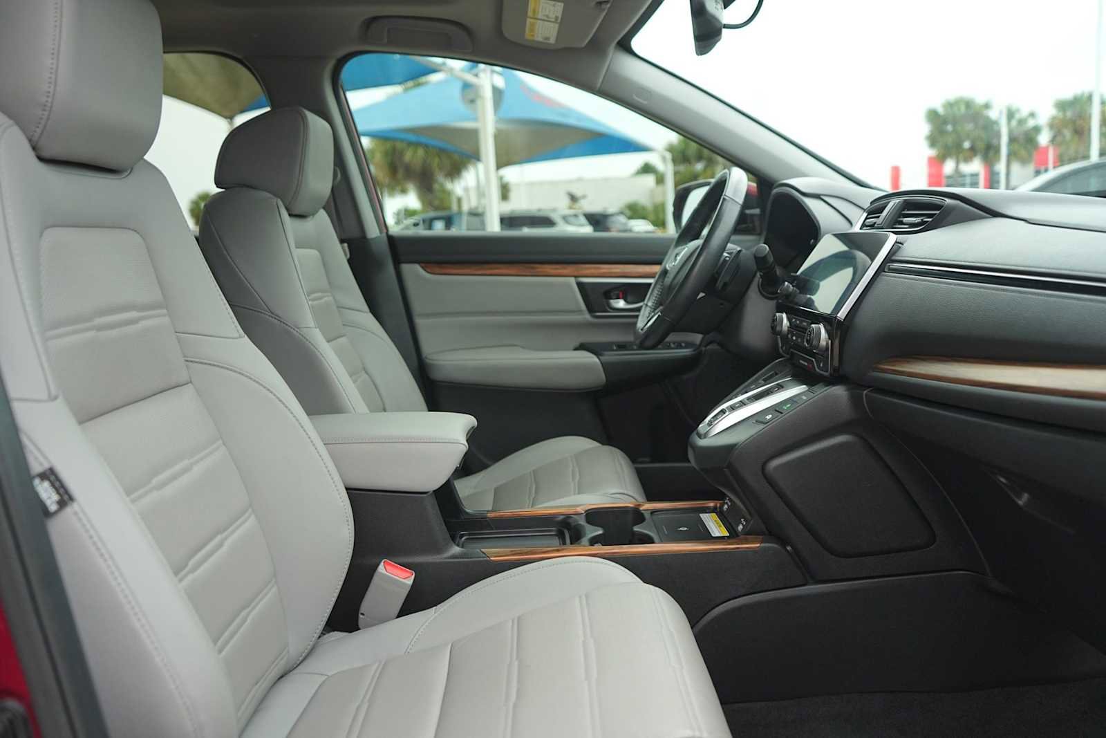Used 2020 Honda CR-V Touring image 15