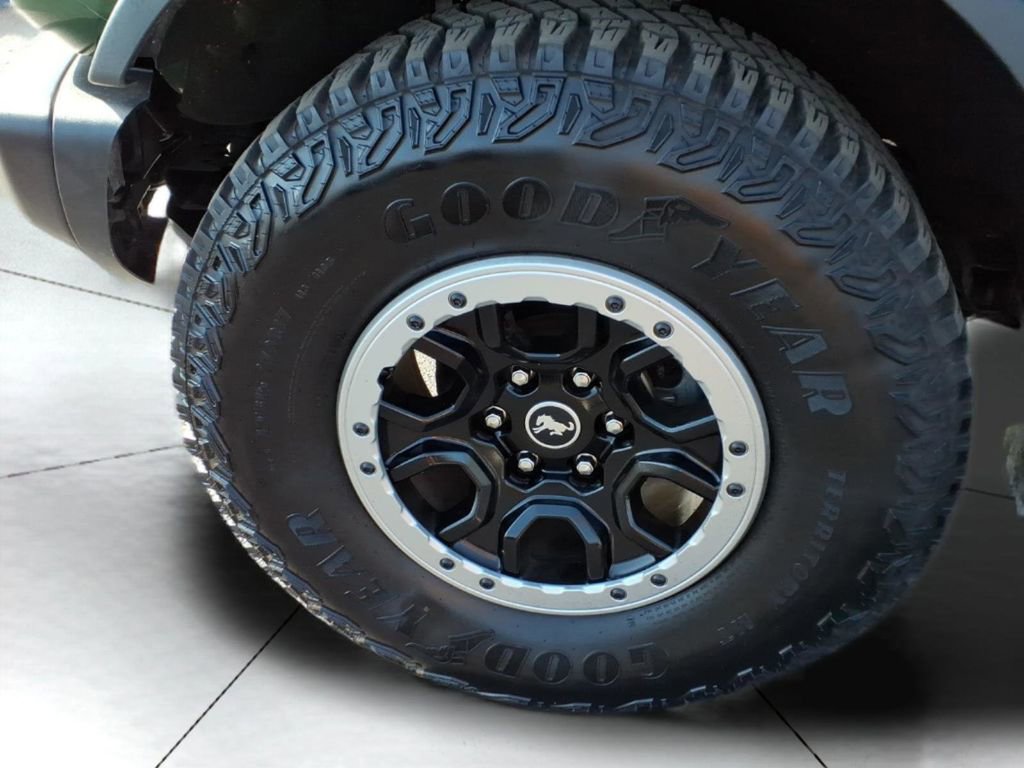 Used 2022 Ford Bronco Badlands w/ Sasquatch Package image 23