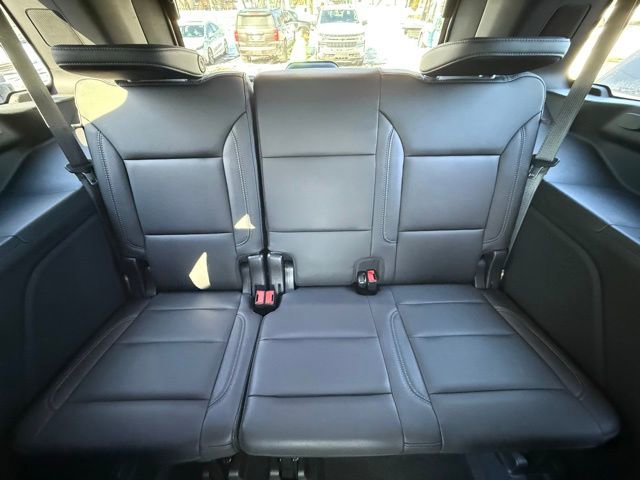 Used 2021 Chevrolet Tahoe Z71 w/ Rear Media and Nav Package image 15