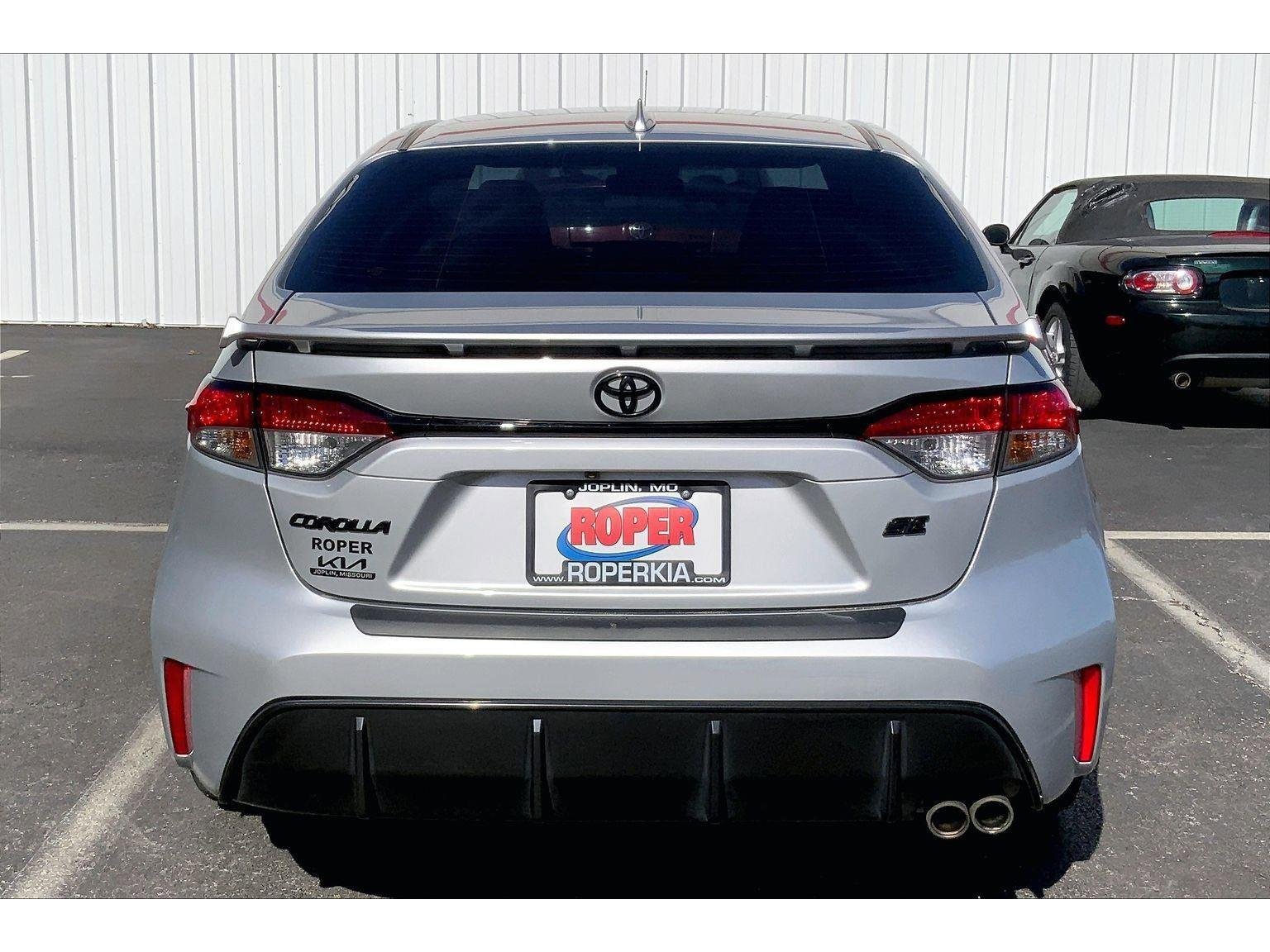 Used 2024 Toyota Corolla SE image 4