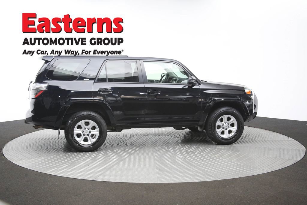 Used 2015 Toyota 4Runner SR5 AWD/4WD image 46