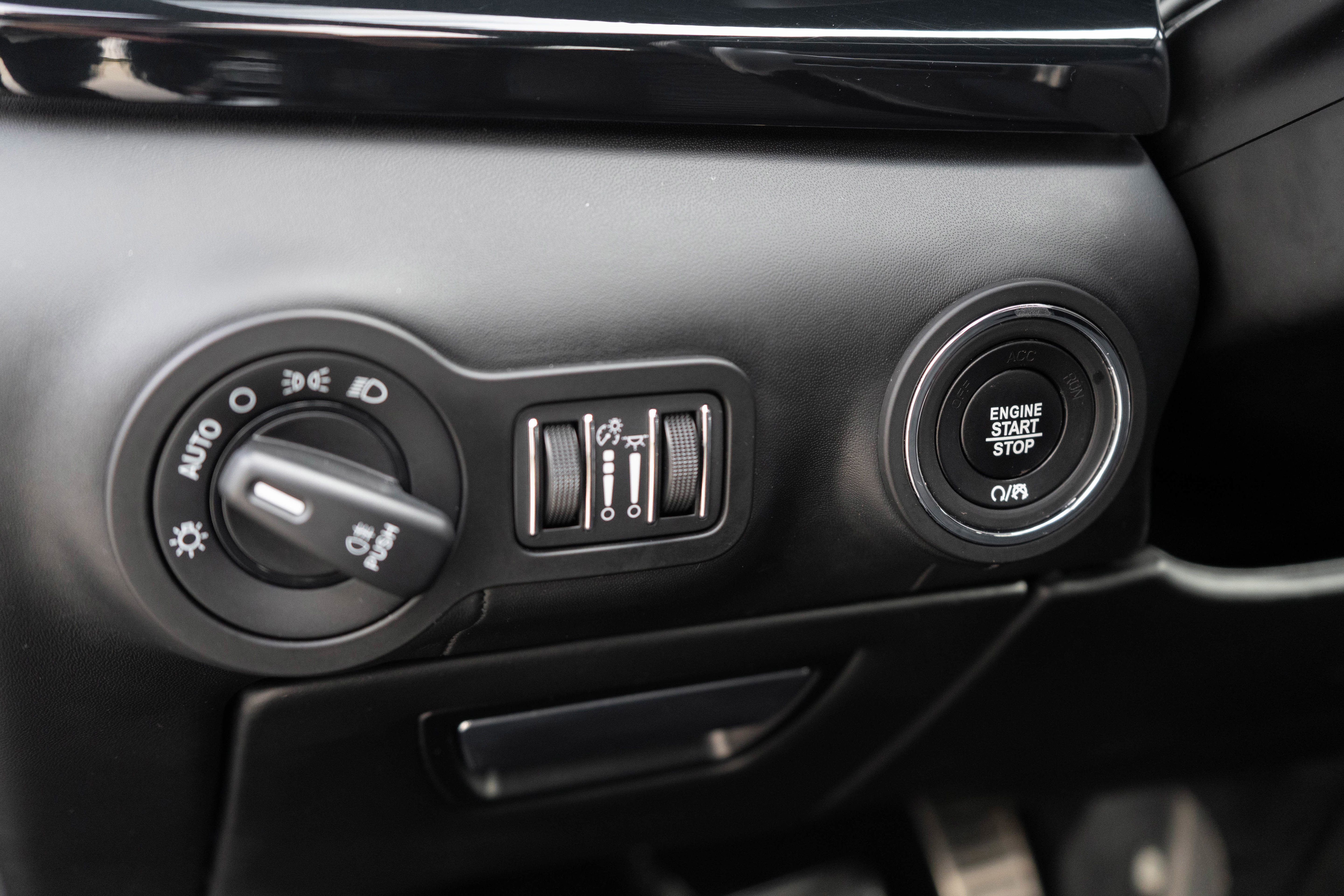 Used 2021 Maserati Quattroporte Trofeo image 13