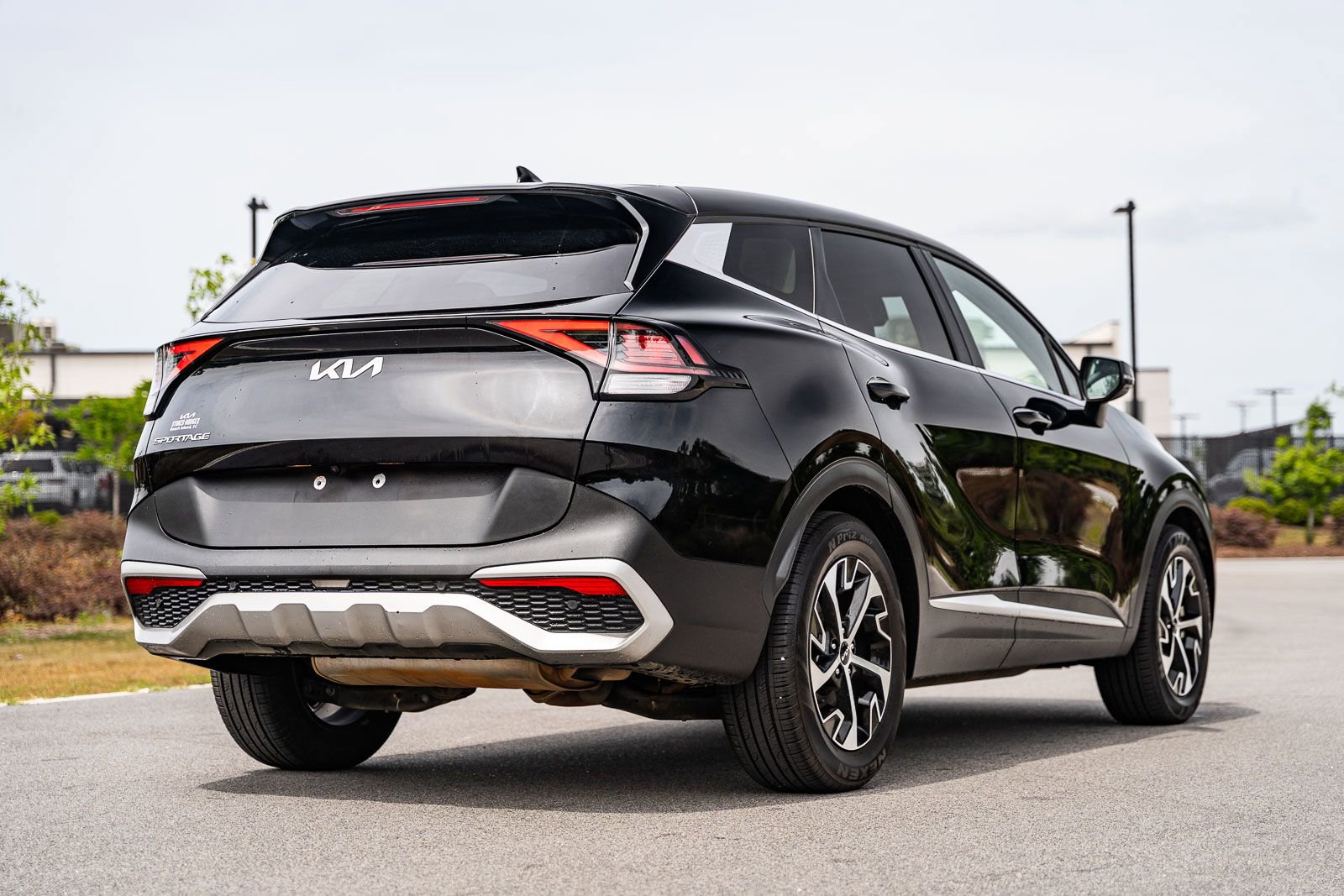 Used 2023 Kia Sportage EX FWD image 7