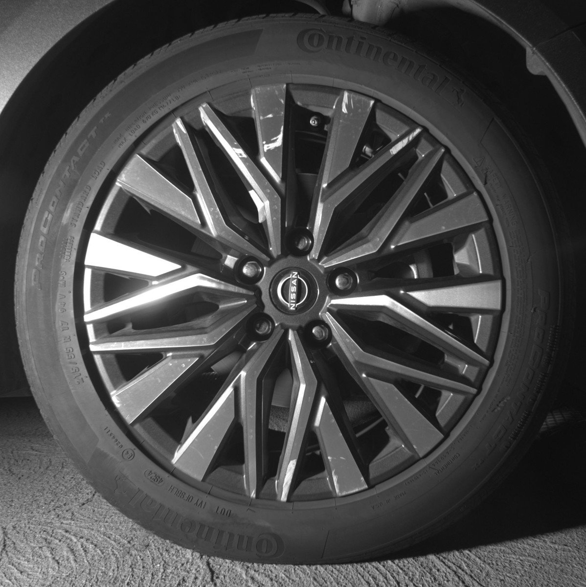 Used 2025 Nissan Altima 2.5 SV image 13