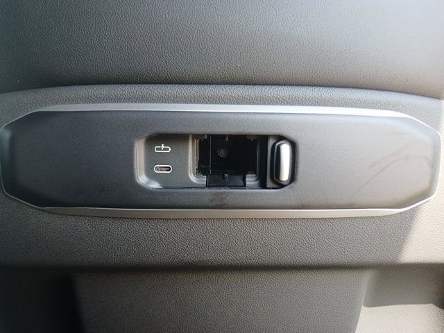 New 2026 BMW X5 xDrive50e image 15