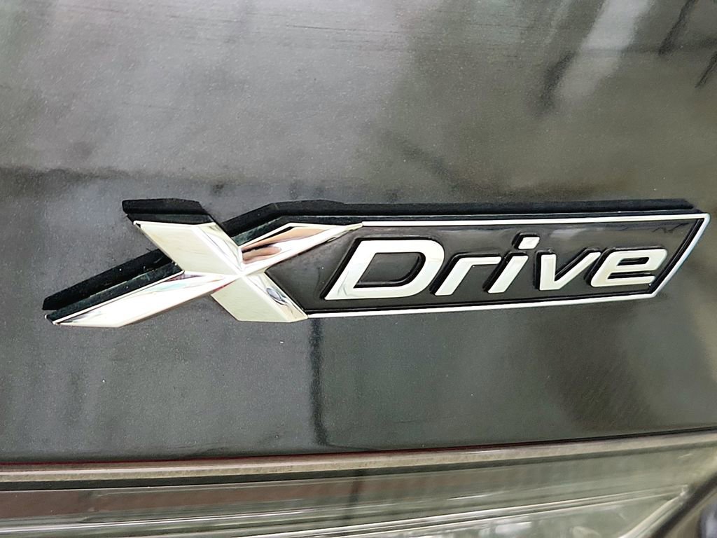 Used 2019 BMW 330i xDrive Sedan w/ Convenience Package AWD/4WD image 39