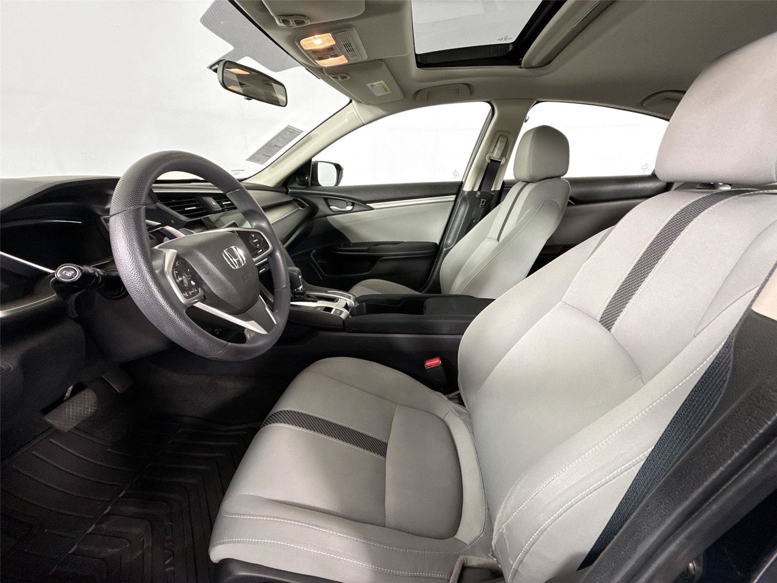 Used 2016 Honda Civic EX-T image 3