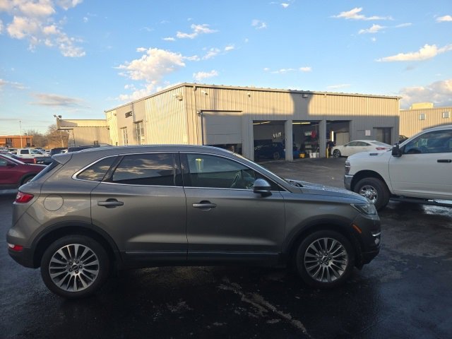 Used 2017 Lincoln MKC Reserve w/ Lincoln MKC Climate Package image 4