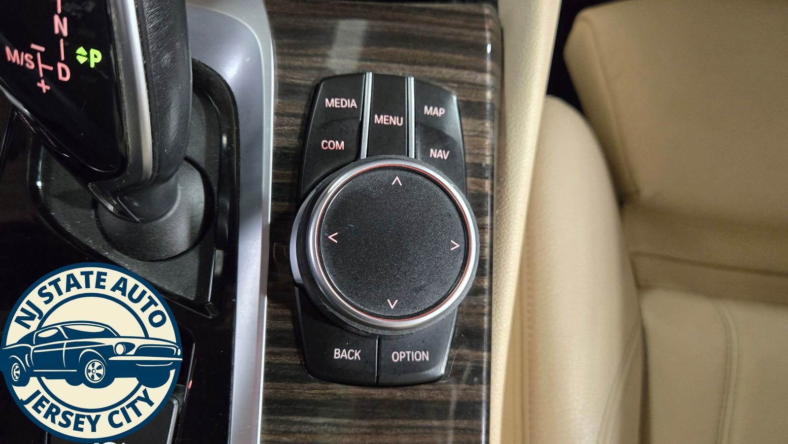 Used 2020 BMW 530i w/ Convenience Package RWD image 20