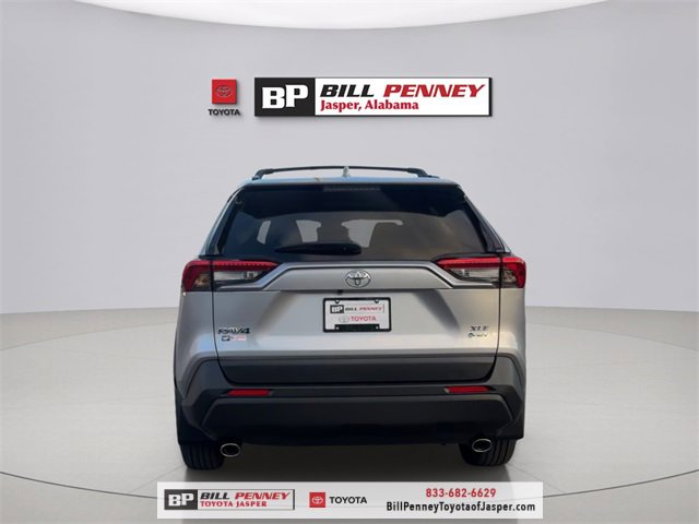 New 2025 Toyota RAV4 XLE image 4