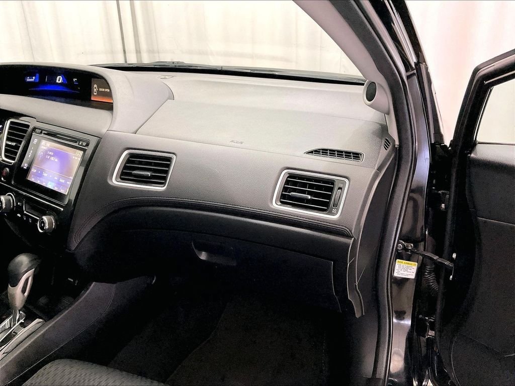 Used 2015 Honda Civic SE image 13