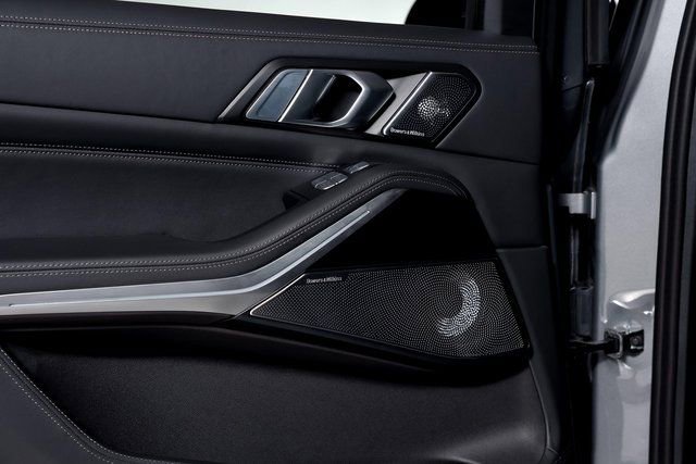 Used 2025 BMW ALPINA XB7 image 70