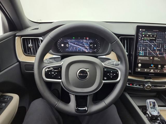 New 2026 Volvo XC60 B5 Plus w/ Climate Package image 46