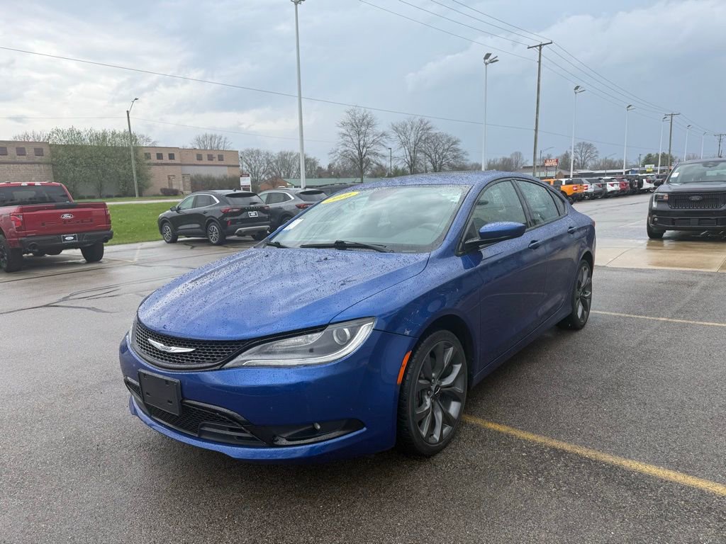 Used 2016 Chrysler 200 S w/ Navigation & Sound Group I image 29