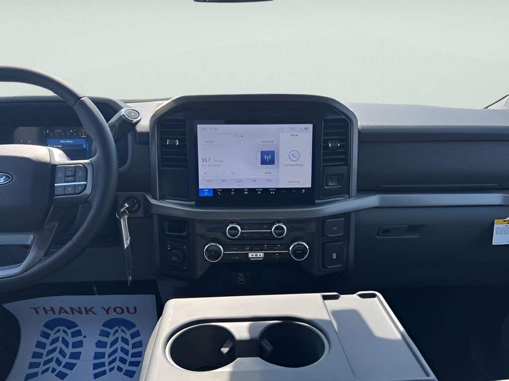 New 2025 Ford F150 XLT w/ Equipment Group 301A Standard image 15