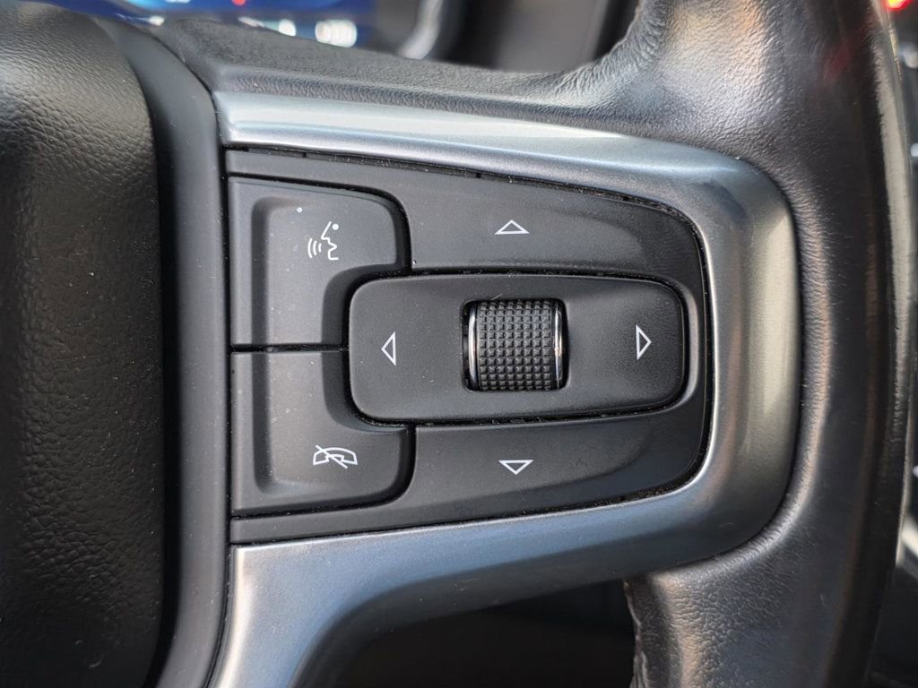 Used 2022 Chevrolet Suburban Premier RWD image 27