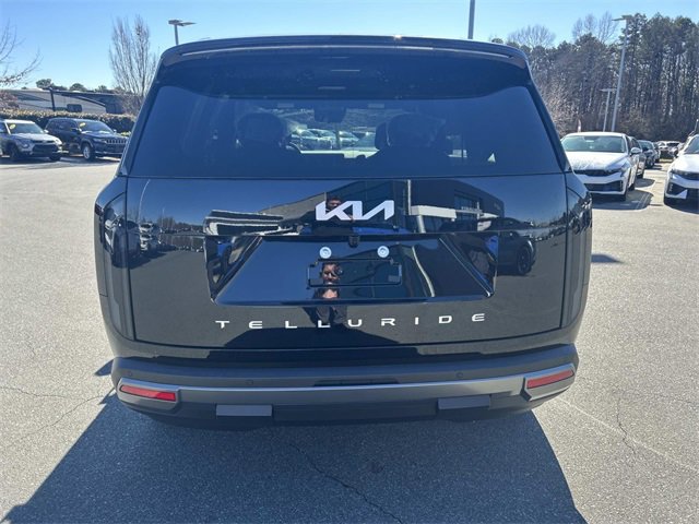 New 2027 Kia Telluride S image 4