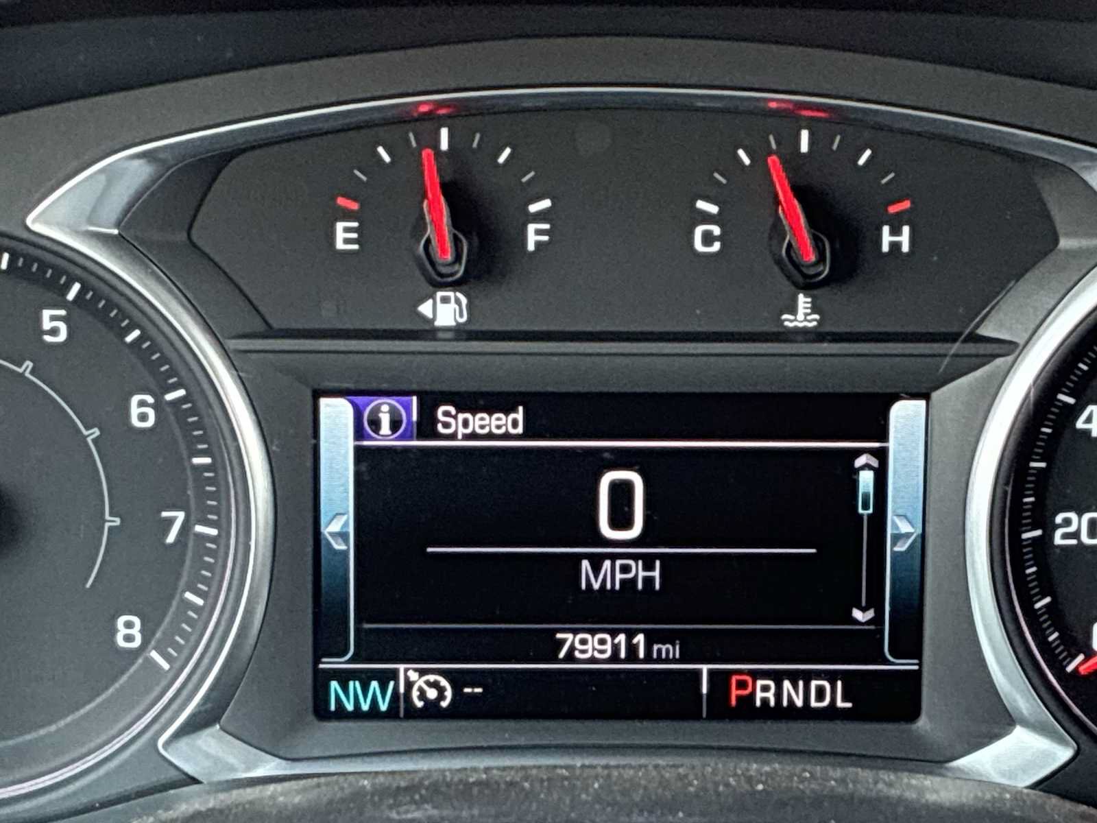 Used 2018 GMC Acadia SLT AWD/4WD image 10