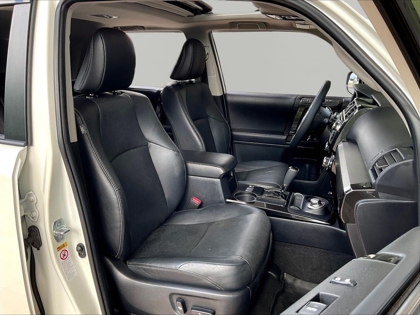 Used 2019 Toyota 4Runner Limited AWD/4WD image 29
