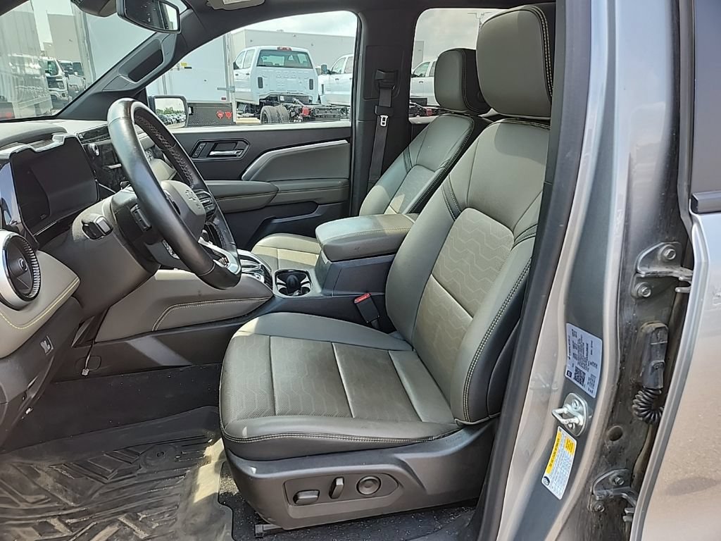 Certified 2025 Chevrolet Colorado ZR2 w/ Technology Package AWD/4WD image 46