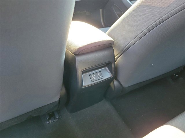 Used 2024 Toyota Corolla LE image 7