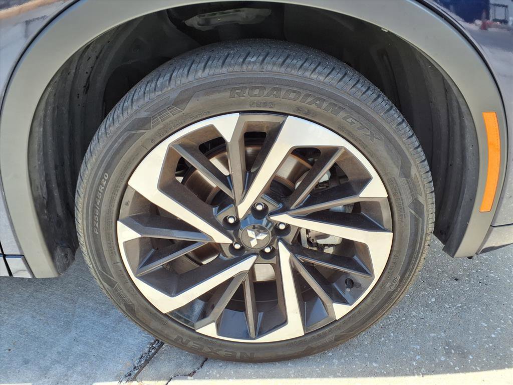 Used 2024 Mitsubishi Outlander SEL FWD image 7