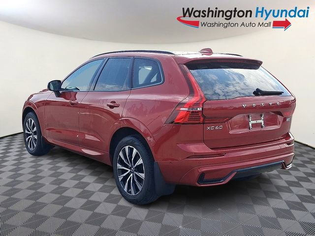 Used 2024 Volvo XC60 B5 Plus w/ Climate Package AWD/4WD image 4