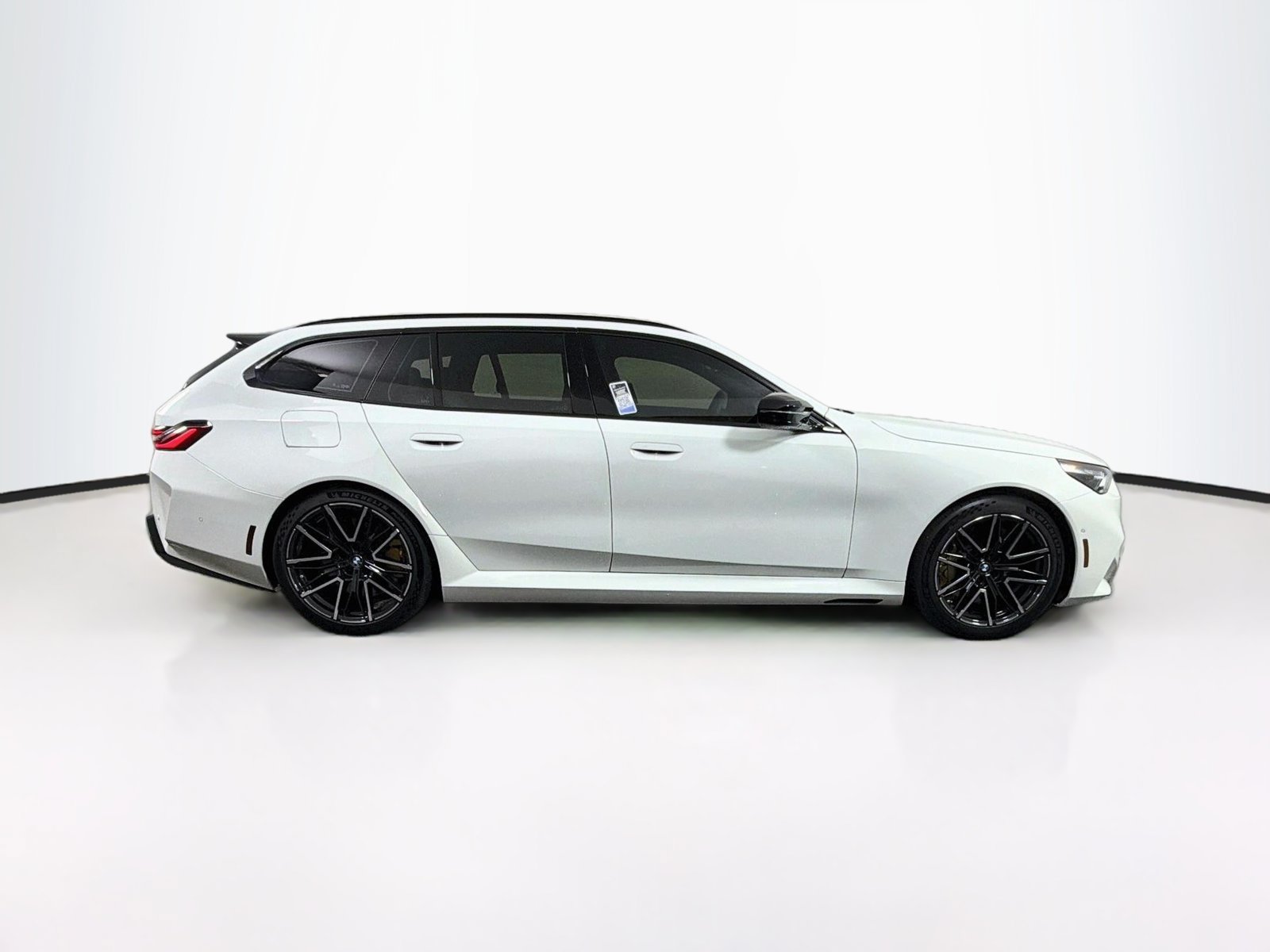 Used 2027 BMW M5 Touring AWD/4WD image 8