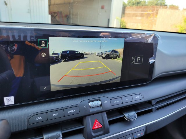 New 2026 Kia K4 FWD image 10