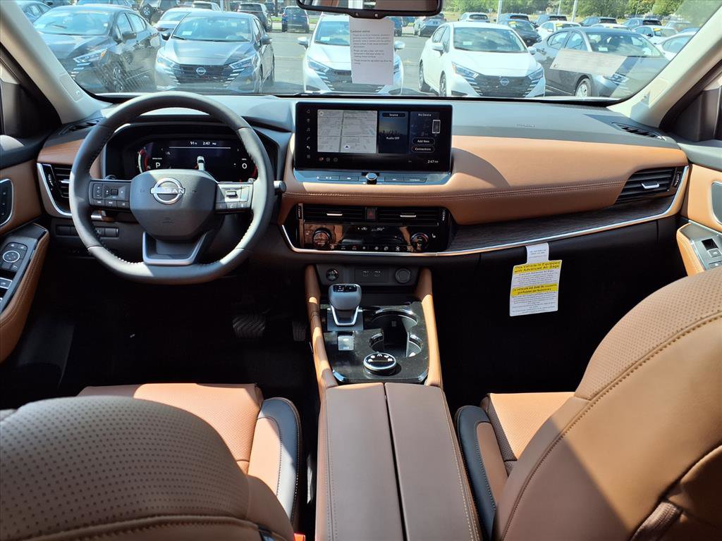 New 2026 Nissan Rogue Platinum image 6