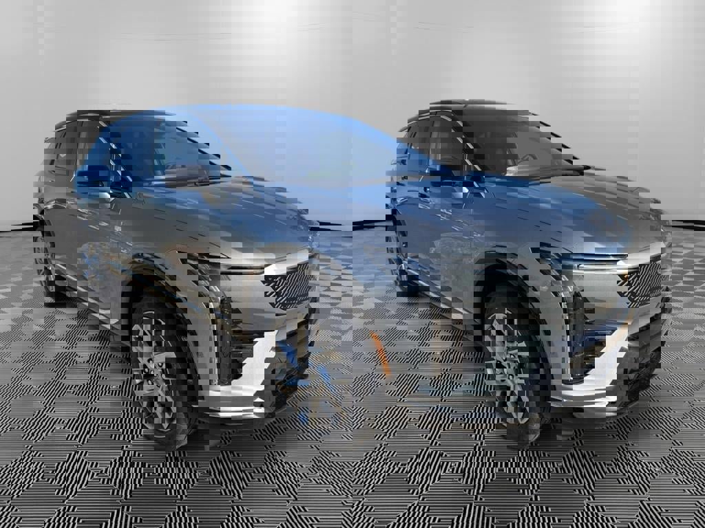 New 2026 Cadillac Optiq Luxury 1 image 1