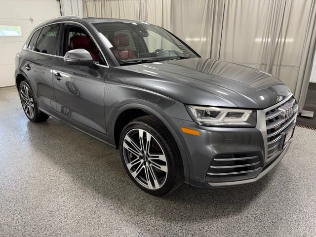 Used 2018 Audi SQ5 Premium Plus w/ Navigation Package AWD/4WD image 3
