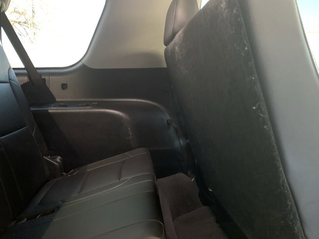 Used 2019 GMC Yukon XL SLT w/ Graphite Performance Edition image 33