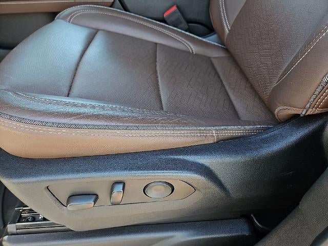 Used 2023 Chevrolet Tahoe High Country AWD/4WD image 25