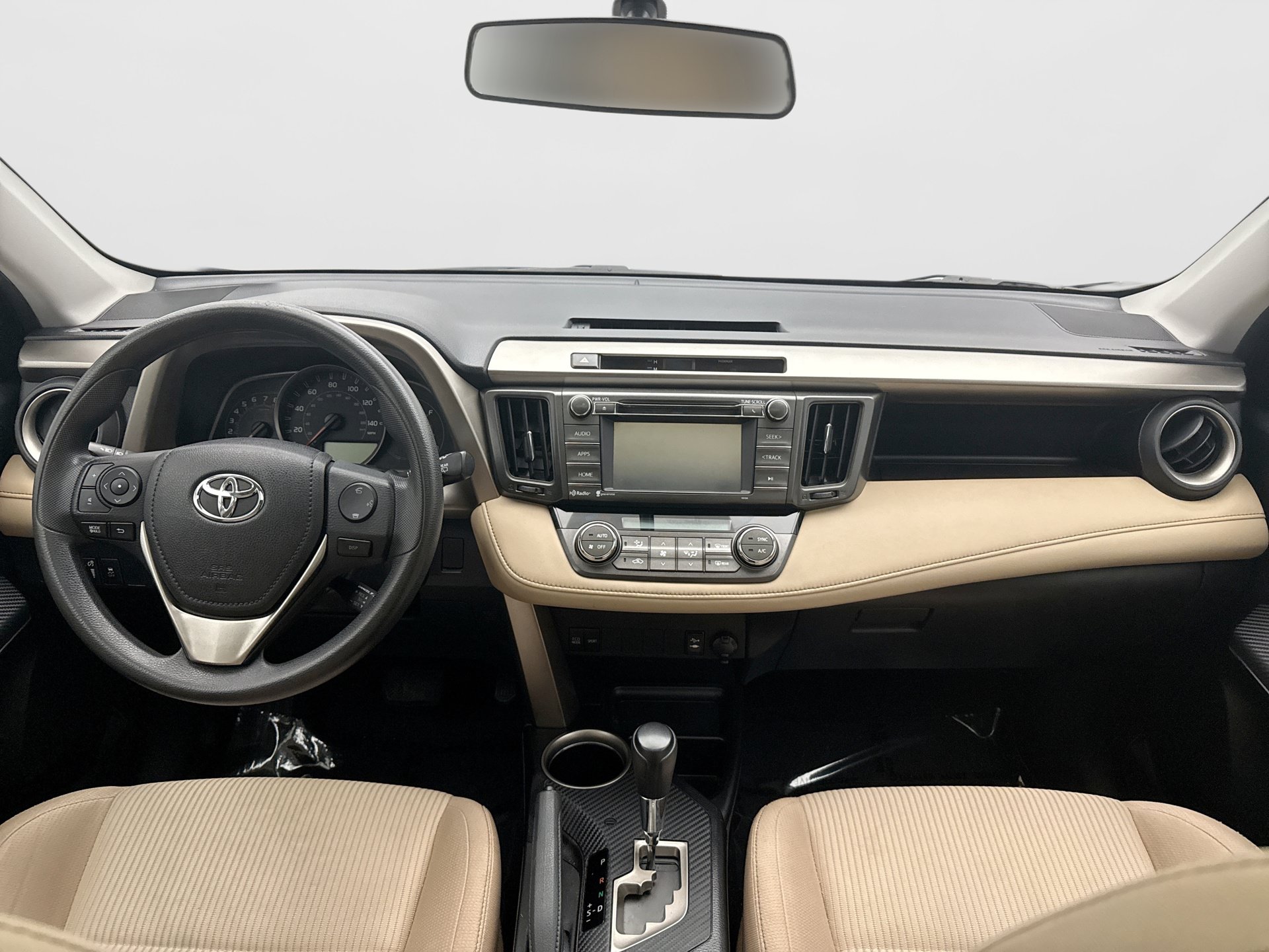 Used 2015 Toyota RAV4 XLE AWD/4WD image 14