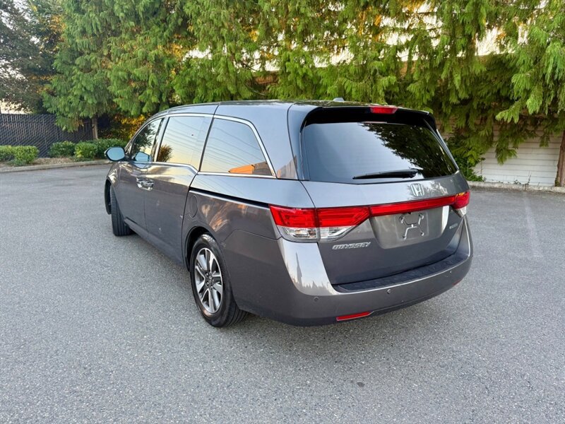 Used 2015 Honda Odyssey Touring image 7
