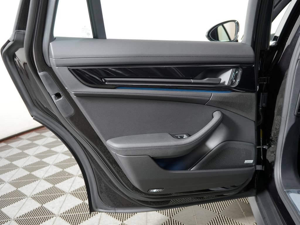 New 2026 Porsche Panamera 4 AWD/4WD image 33