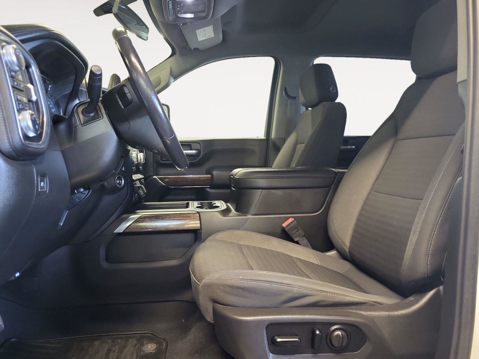 Used 2021 GMC Sierra 2500 SLE w/ SLE Value Package; image 10