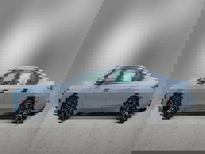 New 2025 BMW 740i xDrive 740i xDrive image 5