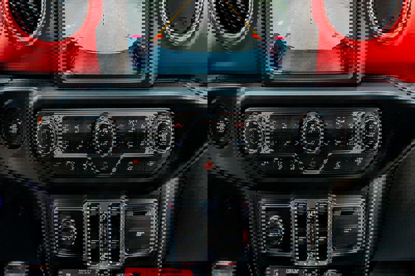 Used 2022 Jeep Gladiator Rubicon w/ LED Lighting Group AWD/4WD image 25