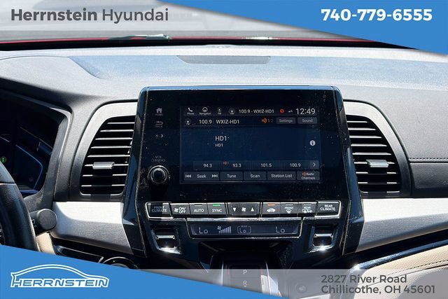 Used 2024 Honda Odyssey Touring image 9