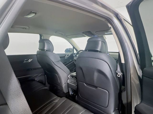 Used 2025 Genesis GV80 2.5T Standard AWD/4WD image 10