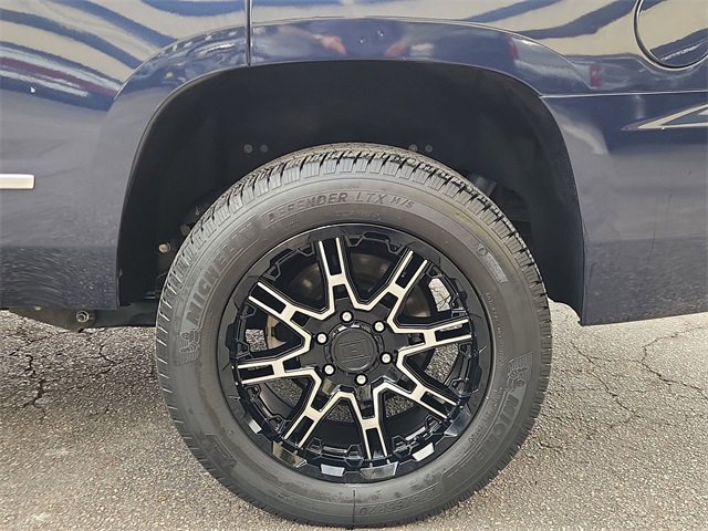 Used 2019 Chevrolet Tahoe LT w/ LT Signature Package image 34